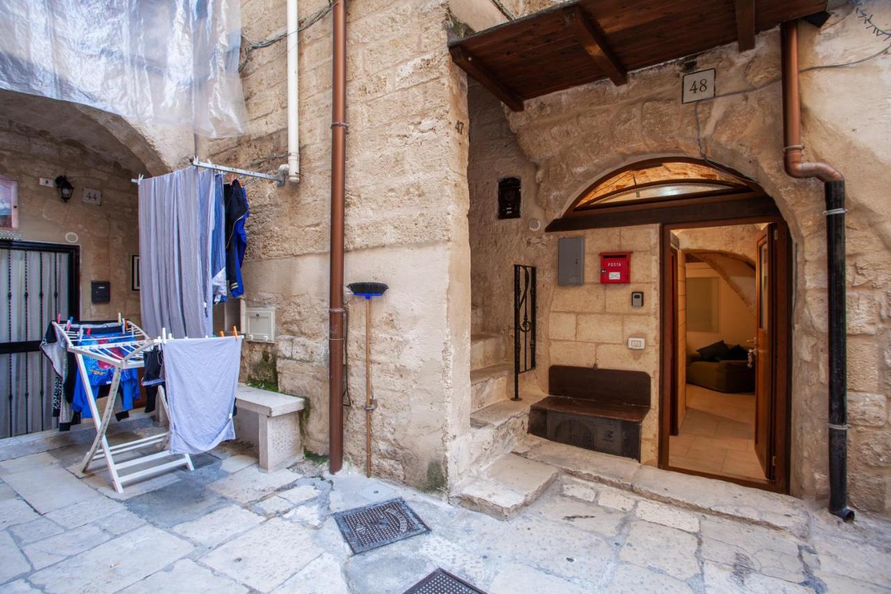 La Pergola Apt In The Heart Of Bari Exteriér fotografie